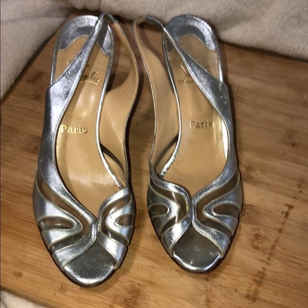 Size 9 Christian LouBoutin heels